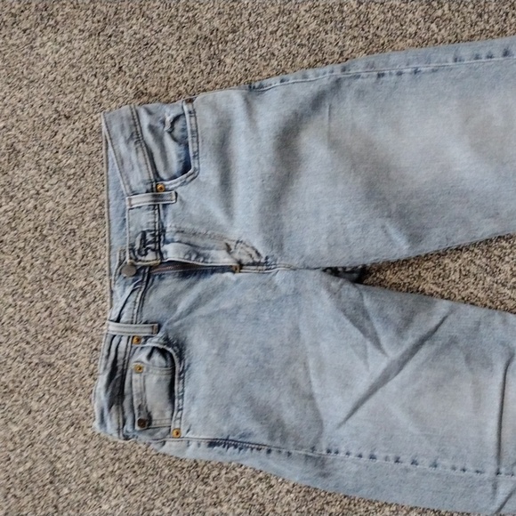 Levi's 502 Mens 30/32 Jeans Light Denim - Picture 3 of 7